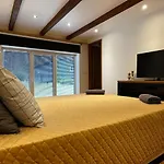 Villa Maennituka Retreat *