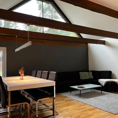 Willa Maennituka Kuelalistemaja