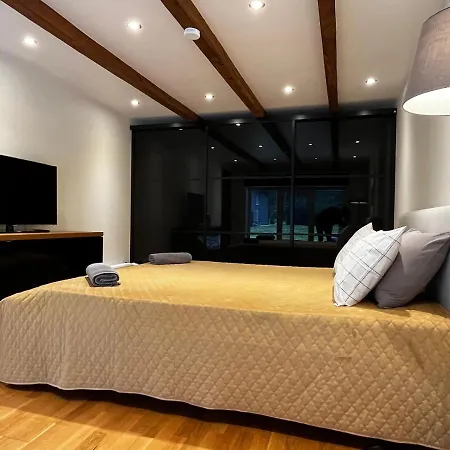 Maennituka Kuelalistemaja *