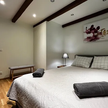 Willa Maennituka Kuelalistemaja