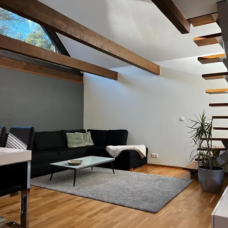 Maennituka Kuelalistemaja Kirikukula (Saaremaa)