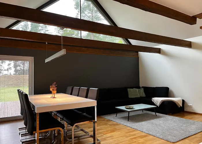 Villa Maennituka Kuelalistemaja