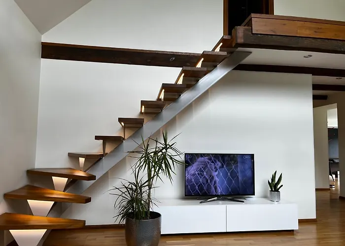 Maennituka Kuelalistemaja *