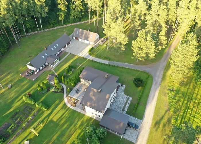Villa Maennituka Kuelalistemaja