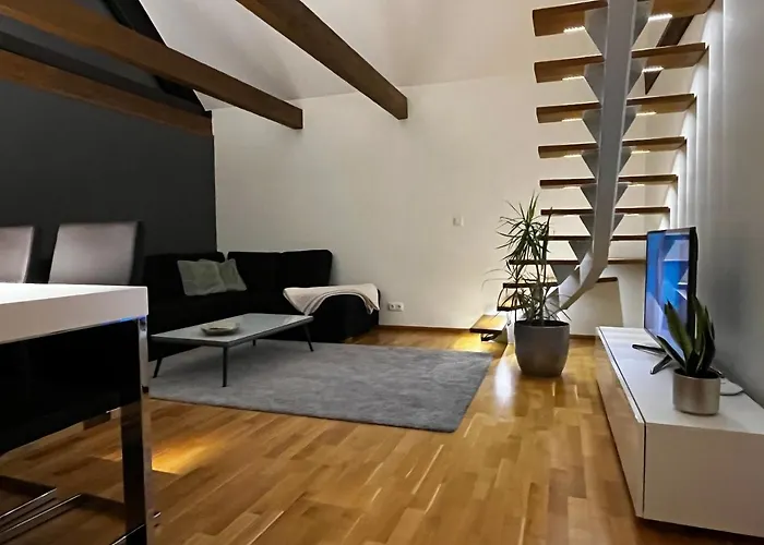 Maennituka Kuelalistemaja